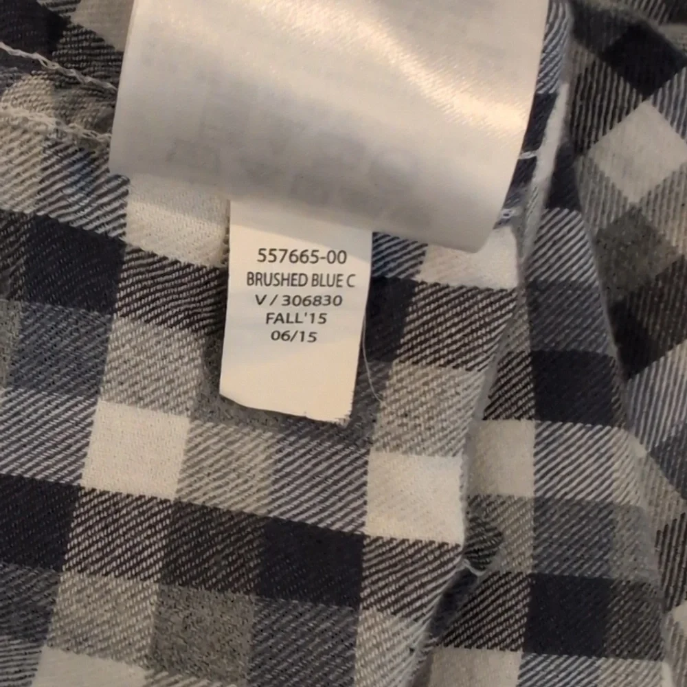 Banana Republic Men's Medium Lightweight Flannel Long Sleeve Button Down Shirt